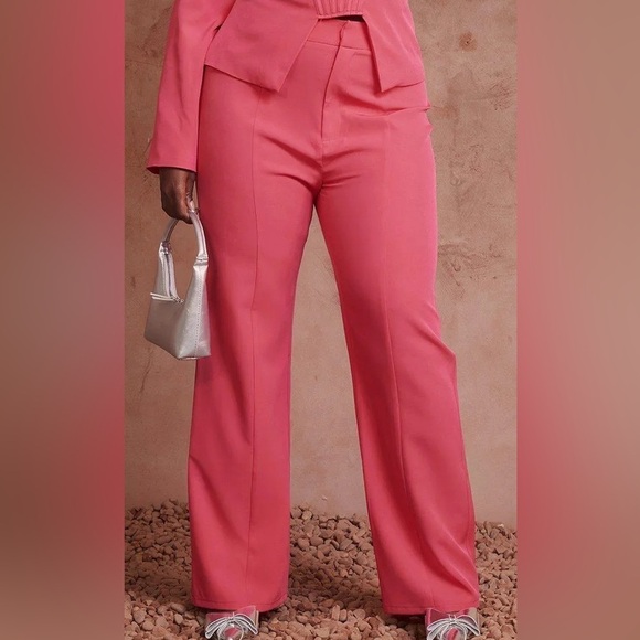 PrettyLittleThing Plus Hot Pink Tailored Wide Leg Trousers 24 NWT Barbie femcore - Picture 1 of 8
